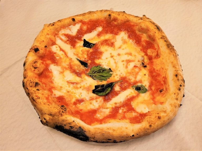 Pizzeria Brandi - Best Pizza in Napoli