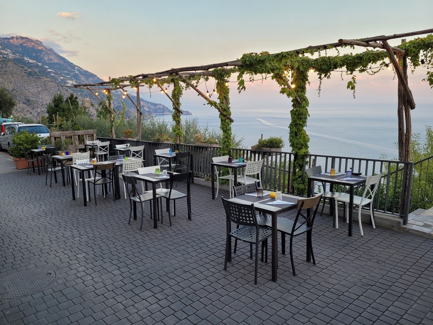 Best Restaurants Amalfi Coast - Kasai