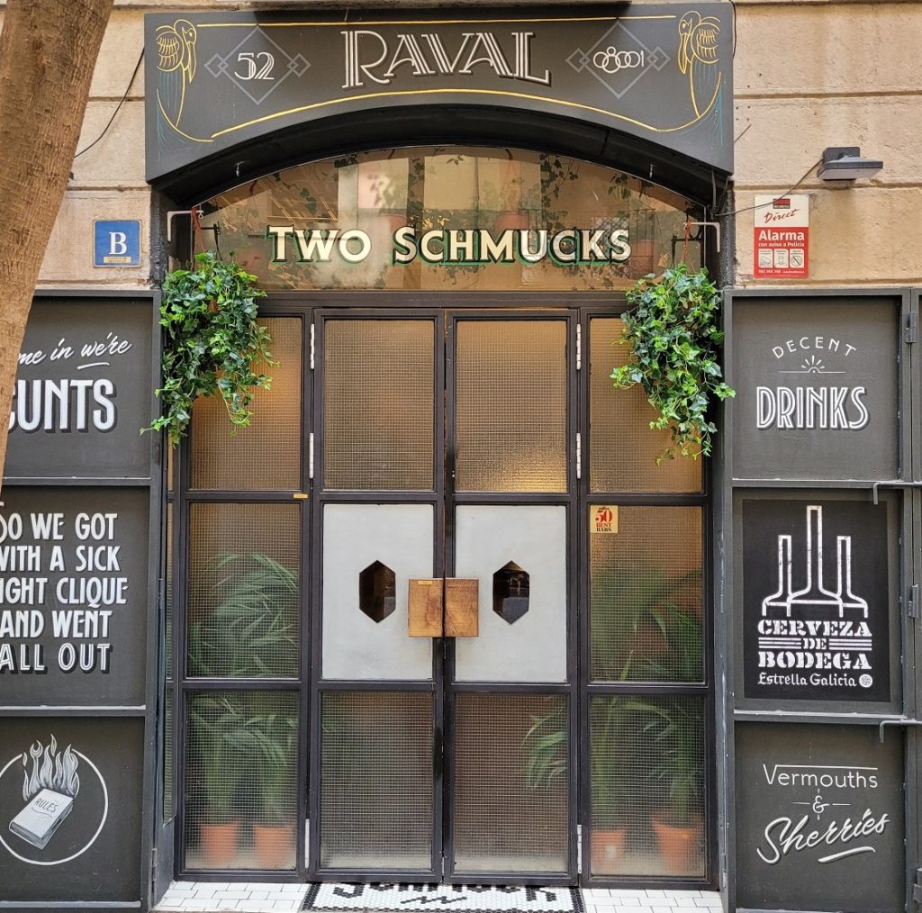 Two Schmucks - Best bars in Barcelona