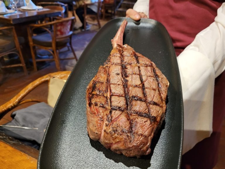 Can Cortada - Tomahawk Steak